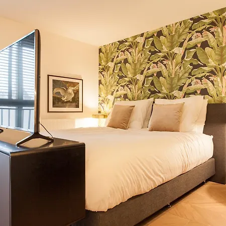 348 Suites Short Apartment